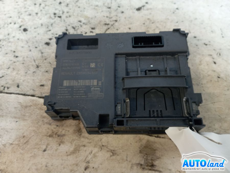 Contact cu Chei Auto