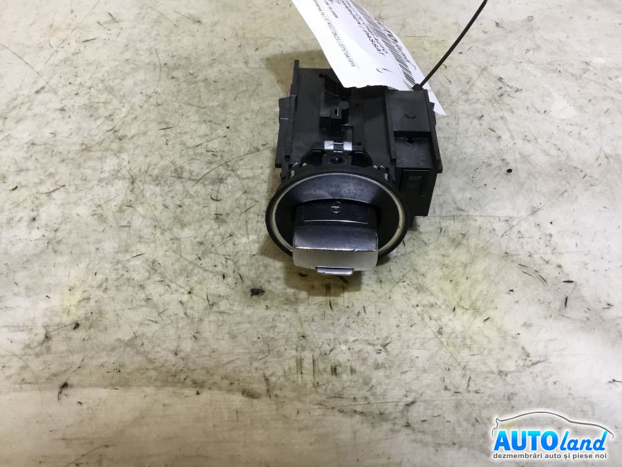 Contact cu Chei Auto