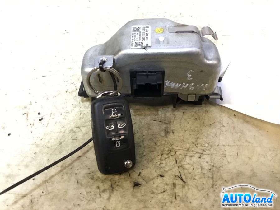 Contact cu Chei Auto