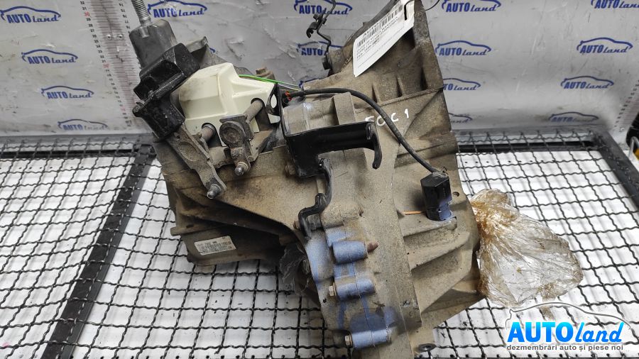 Cutie de Viteza Manuala FORD FOCUS (DAW,DBW) 1998-2001 Cod 1S4R7002MB 