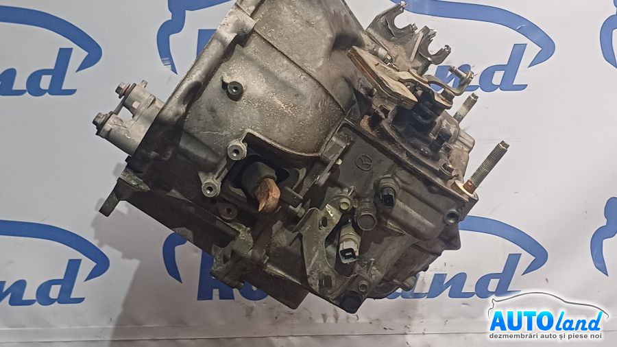 Cutie de Viteza Manuala MAZDA 3 Berlina 2013-2025 Cod D6040 