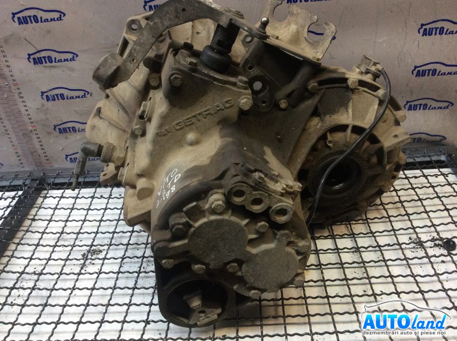 Cutie de viteza manuala MERCEDES-BENZ VITO bus (638) 1996-2003 Cod A6382600100 