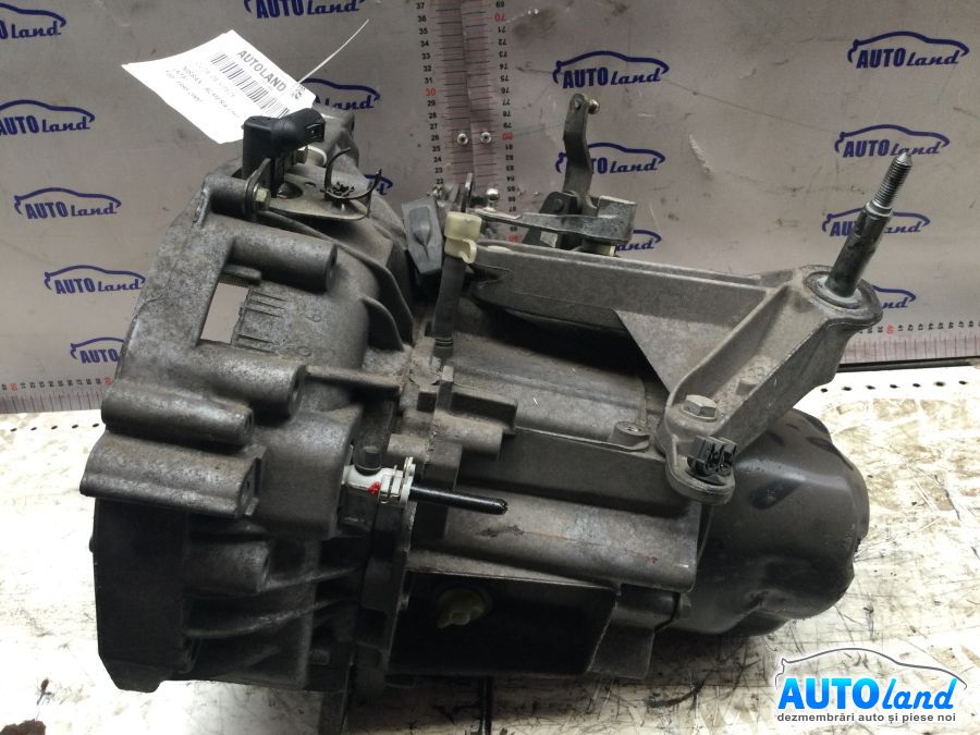 Cutie de viteza manuala NISSAN ALMERA I Hatchback (N15) 1995-2000 Cod 8200133311 