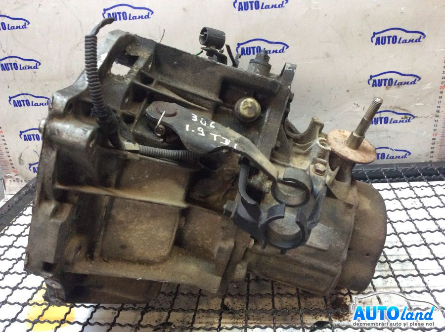 Cutie de viteza manuala PEUGEOT 306 (7B,N3,N5) 1994-2001 Cod 20TA45 