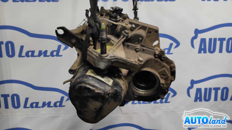 Cutie de viteza manuala RENAULT CLIO II 1998-2001 Cod 7701716380 