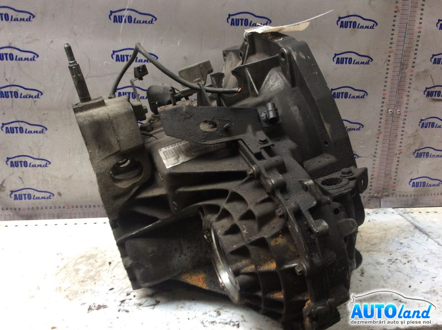 Cutie de viteza manuala RENAULT ESPACE III (JE0_) 1996-2002 Cod 8200022287 