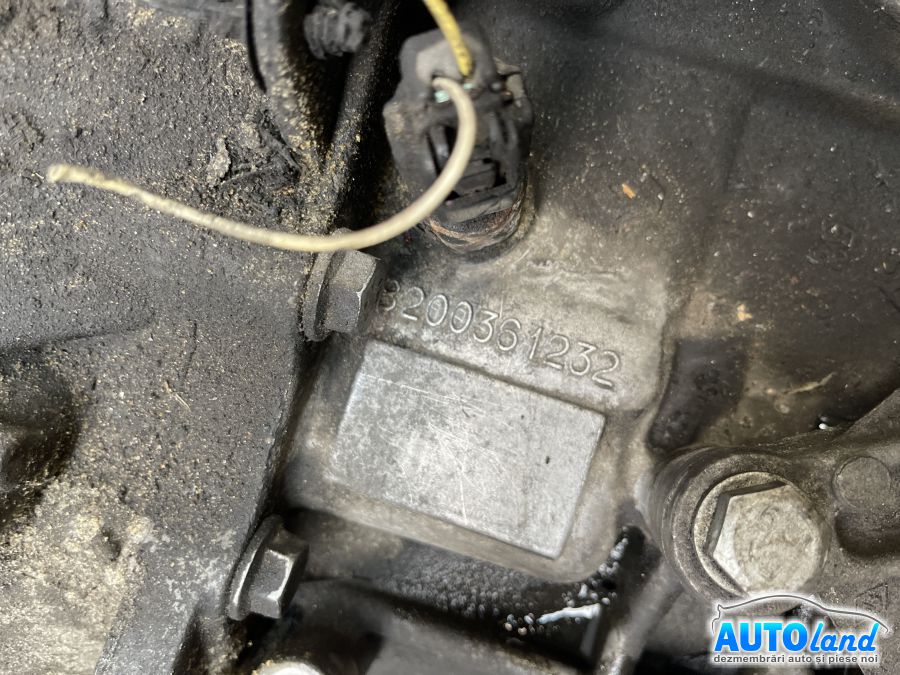 Cutie de viteza manuala RENAULT MEGANE II (BM0/1_,CM0/1_) 2002-2025 Cod 8200361232 
