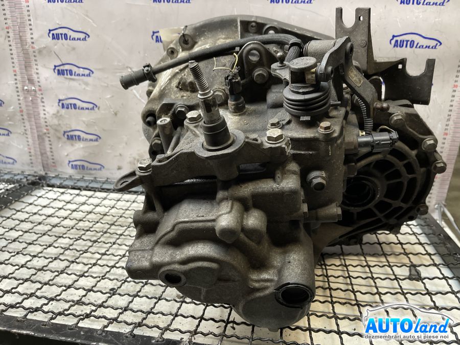 Cutie de viteza manuala RENAULT MEGANE II (BM0/1_,CM0/1_) 2002-2025 Cod 8200361232 