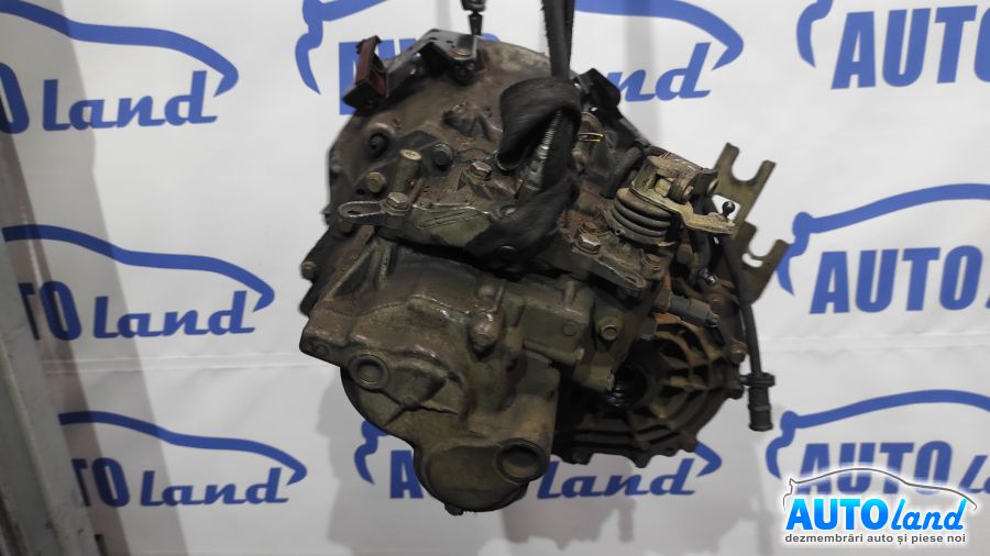 Cutie de viteza manuala RENAULT MEGANE II (BM0/1_,CM0/1_) 2002-2025 Cod 8200370824 