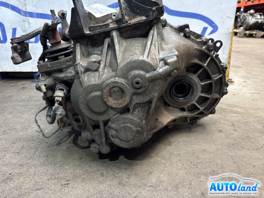 Cutie de Viteza Manuala TOYOTA AVENSIS (T25) 2003-2025 Cod 303002D141 