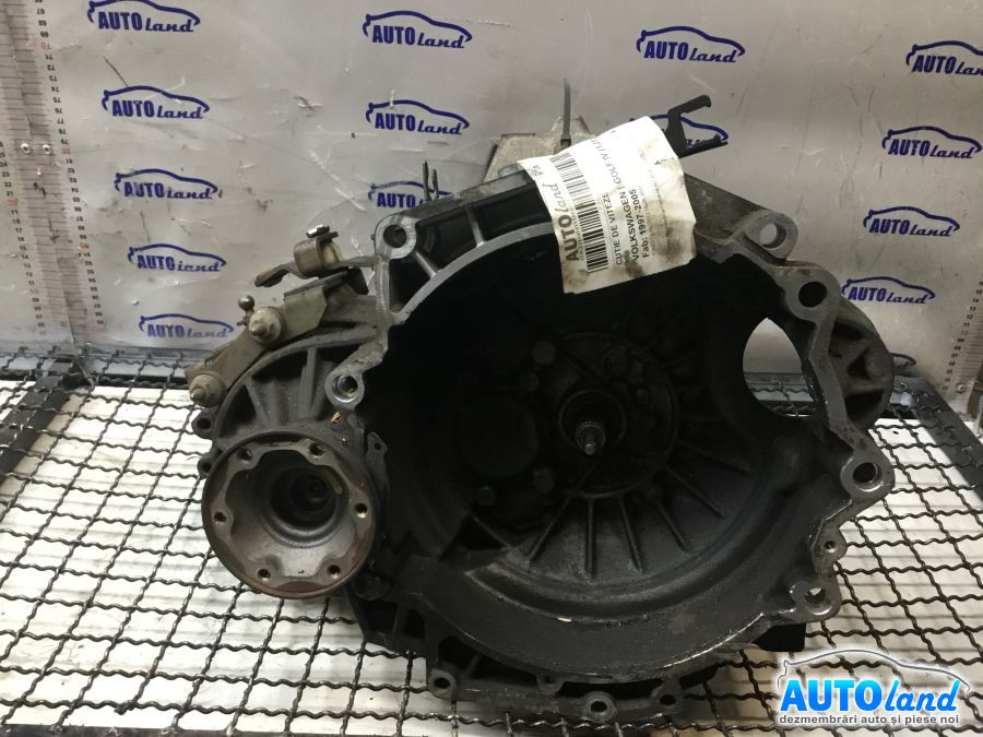 Cutie de viteza manuala VOLKSWAGEN GOLF IV (1J1) 1997-2005 Cod 02K301107K 
