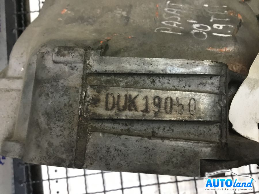 Cutie de viteza manuala VOLKSWAGEN PASSAT (3B2) 1996-2000 Cod DUK 