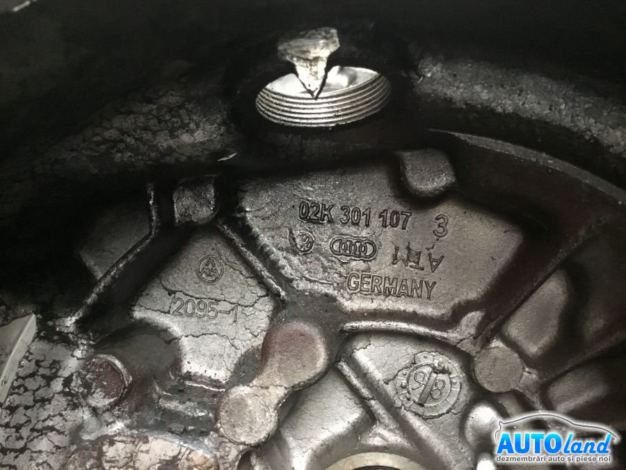 Cutie de viteza manuala VOLKSWAGEN POLO (6N1) 1994-1999 Cod 02K301107 