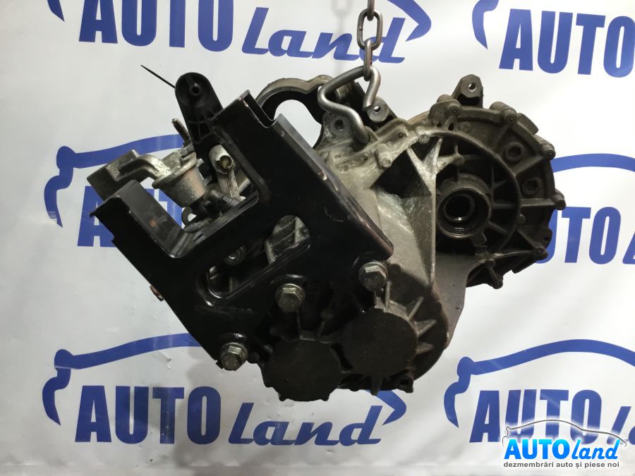 Cutie de Viteza Manuala VOLKSWAGEN POLO (6R_) 2009-2025 Cod 0CF301103G 