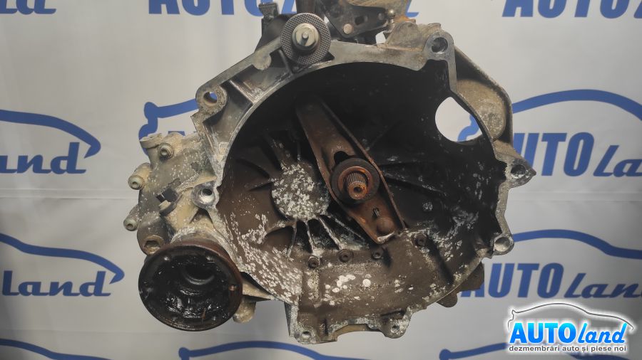 Cutie de Viteza Manuala VOLKSWAGEN POLO (9N_) 2001-2025 Cod 02T301103M 