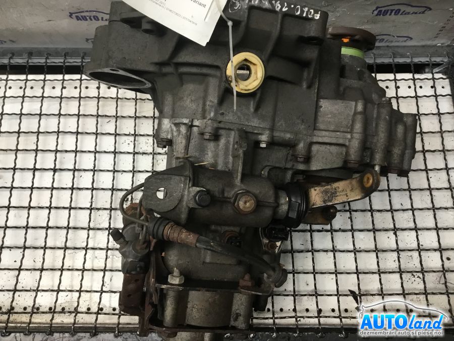 Cutie de viteza manuala VOLKSWAGEN POLO Variant (6KV5) 1997-2001 Cod 02K301107 