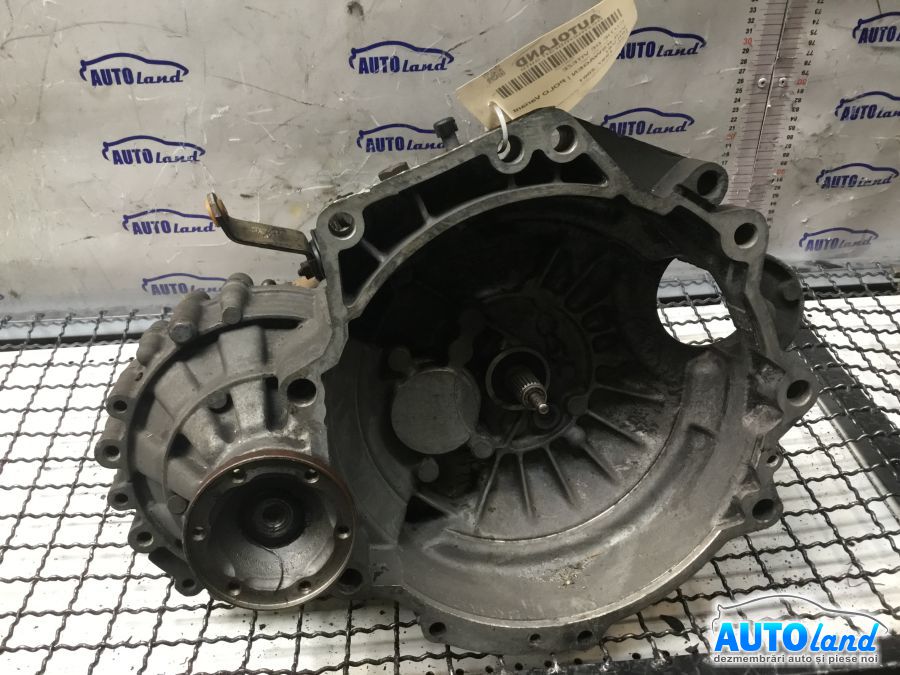 Cutie de viteza manuala VOLKSWAGEN POLO Variant (6KV5) 1997-2001 Cod 02K301107 
