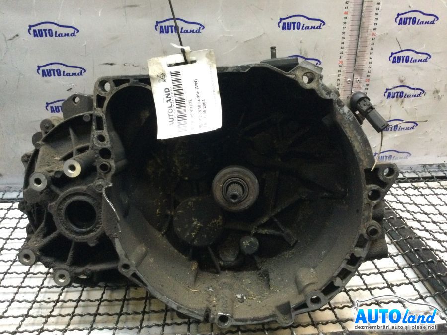 Cutie de viteza manuala VOLVO V40 combi (VW) 1995-2004 Cod 1023625 