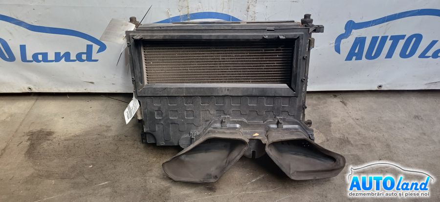 Deflector Aer RENAULT CAPTUR 2013-2025 Cod 215592894R 