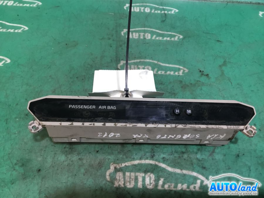 Display KIA SORENTO (XM) 2009-2025 Cod 945102P105 