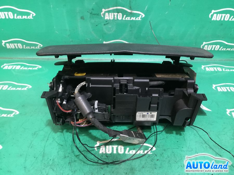 Display MERCEDES-BENZ C CLASS (W204) 2007-2025 Cod A2048204097 