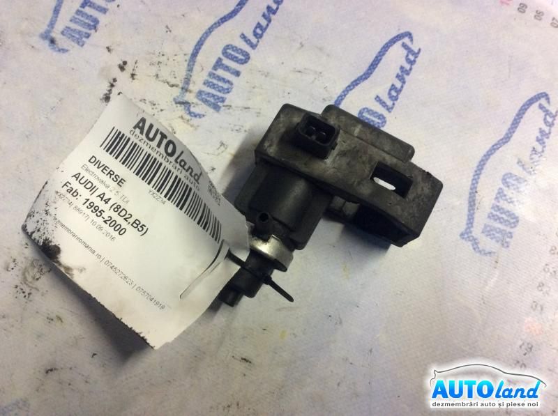 Diverse AUDI A4 (8D2,B5) 1995-2000 Cod 8D0906627