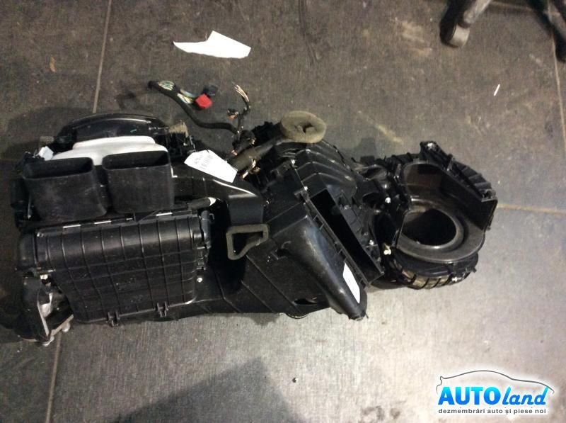 Diverse AUDI Q7 (4L) 2006-2025 Cod 4L1820003L 