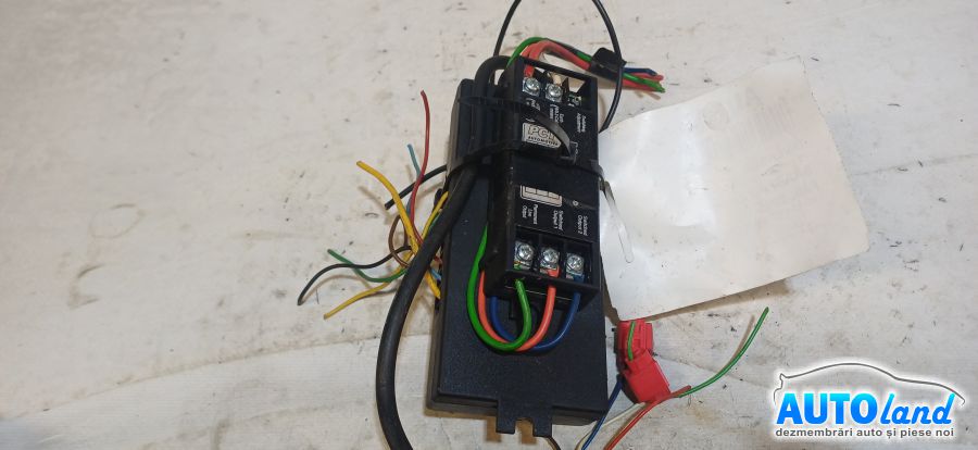 Diverse SAAB 9-3 combi 2005-2026 Cod ZR1329B 