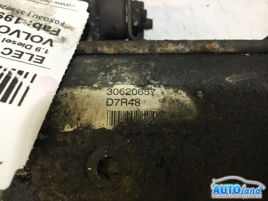 Electromotor VOLVO V40 combi (VW) 1995-2004 Cod 30620657 