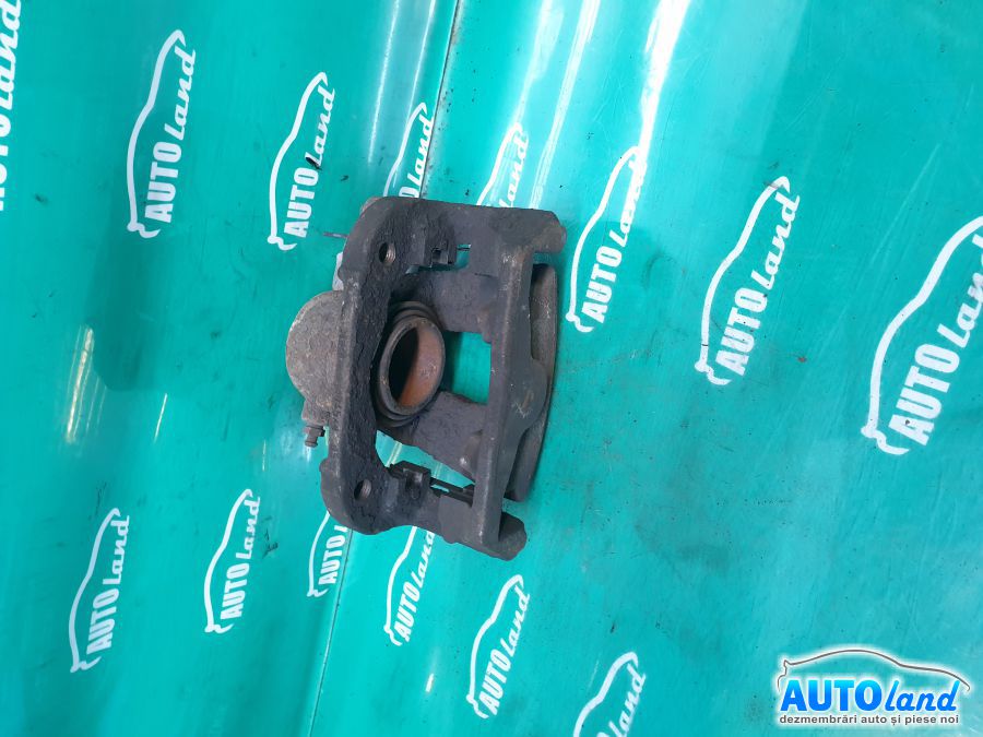 Etrier fata Dreapta BMW 1 (E81,E87) 2004-2025