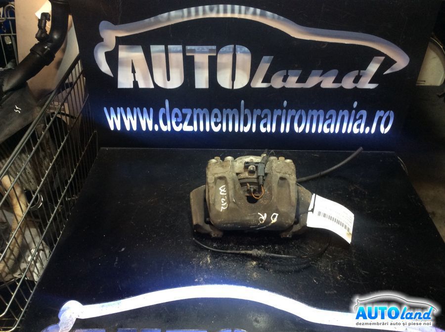 Etrier fata Dreapta MERCEDES-BENZ E-CLASS (W212) 2009-2025