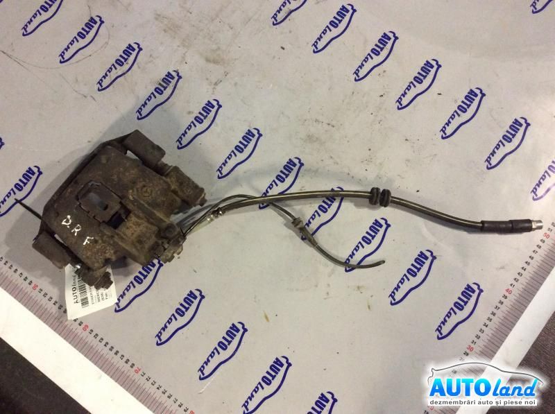 Etrier fata Dreapta MERCEDES-BENZ VITO bus (638) 1996-2003