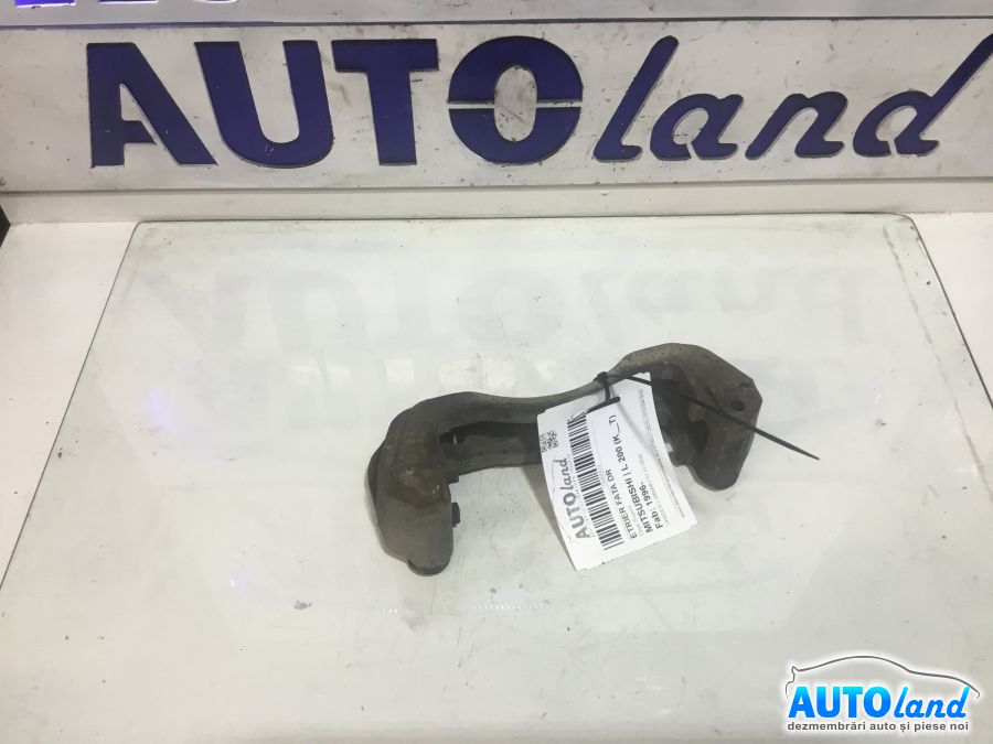 Etrier fata Dreapta MITSUBISHI L 200 (K__T) 1996-2025 Cod 9643198980 