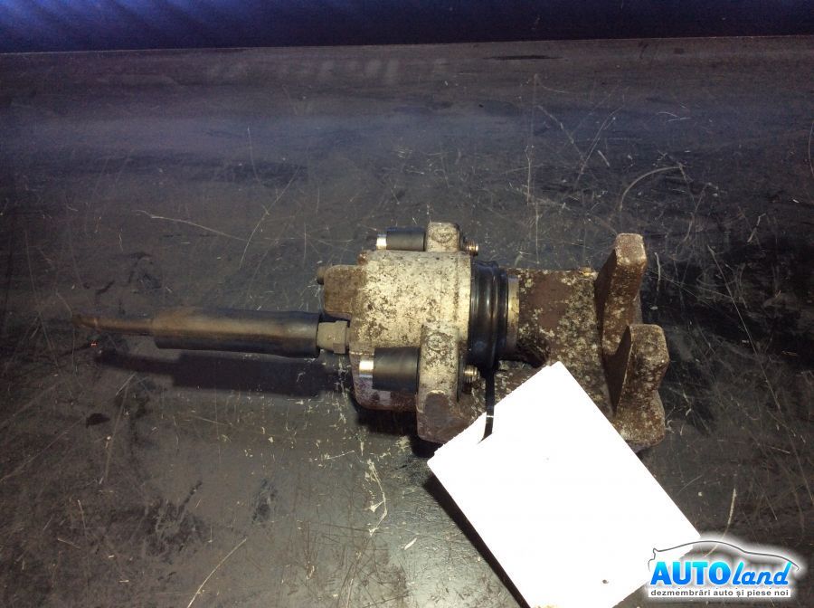 Etrier fata Stanga BMW 5 (E60) 2003-2025