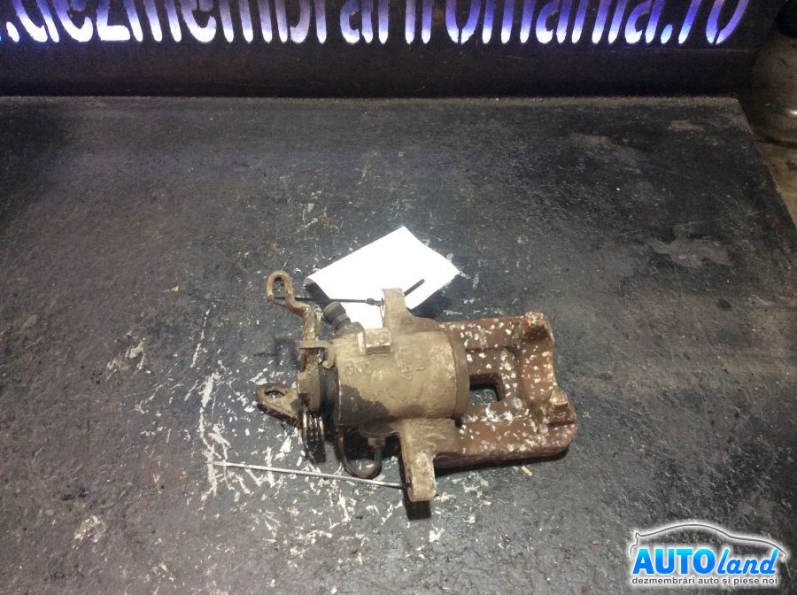 Etrier spate Dreapta VOLKSWAGEN GOLF V (1K1) 2003-2025