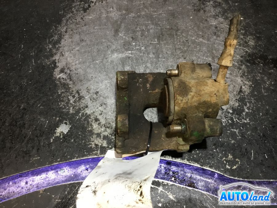 Etrier spate Stanga BMW 3 (E46) 1998-2005