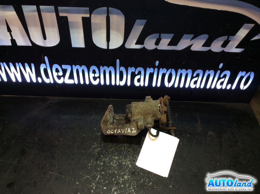 Etrier spate Stanga SKODA OCTAVIA (1Z3) 2004-2025