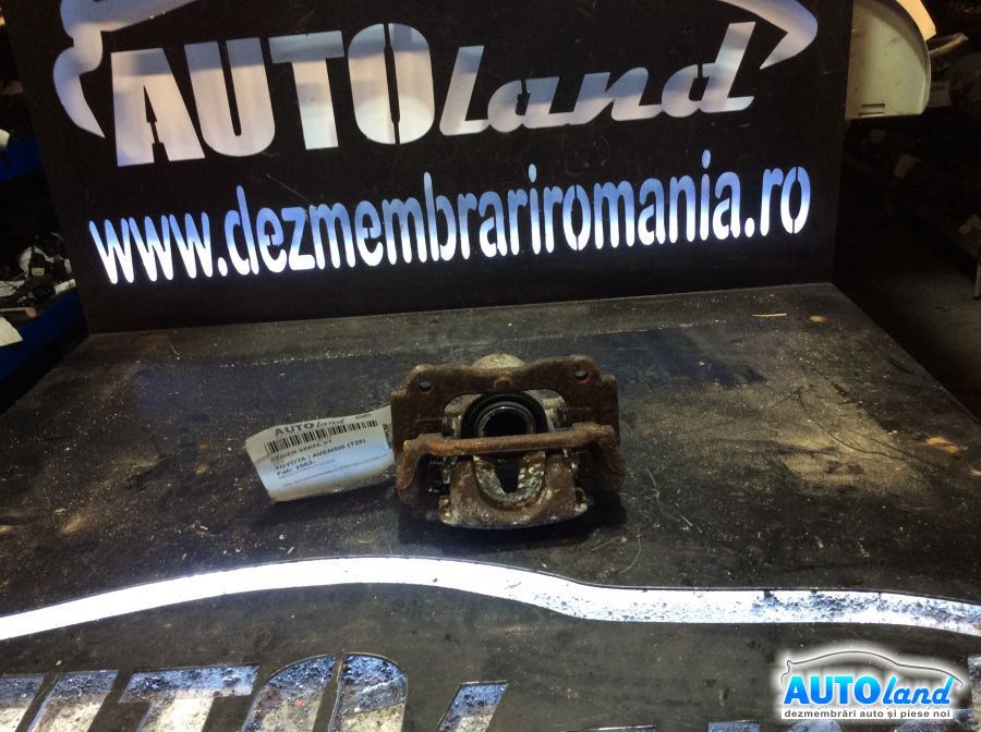 Etrier spate Stanga TOYOTA AVENSIS (T25) 2003-2025