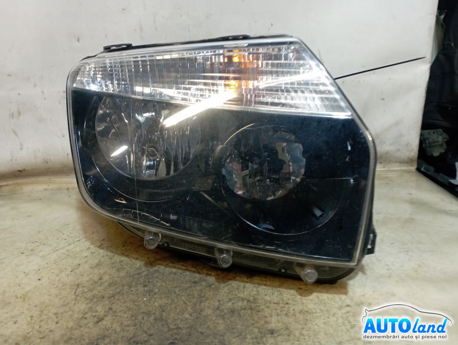 Far Dreapta DACIA DUSTER 2010-2026 Cod 260101684R 