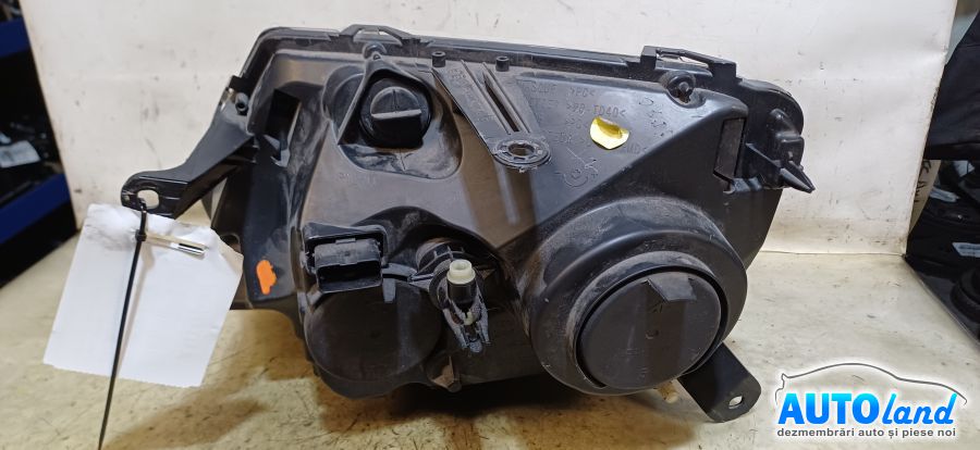 Far Dreapta DACIA DUSTER 2010-2026 Cod 260101684R 