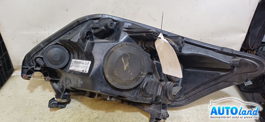 Far Dreapta FORD KUGA I 2008-2010 Cod 8V4113W029BE 