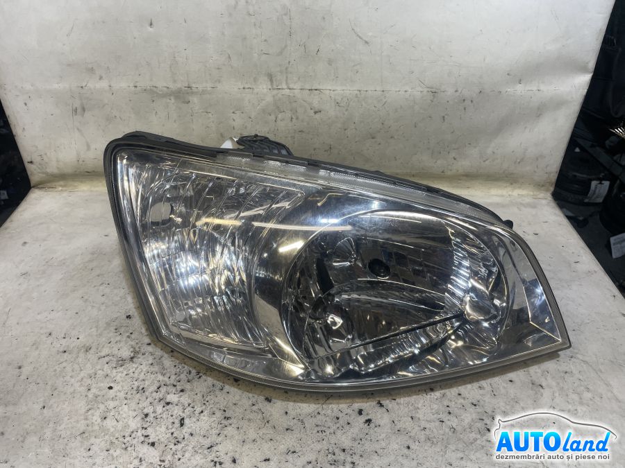 Far Dreapta HYUNDAI GETZ (TB) 2002-2026 Cod 921021CXXX 