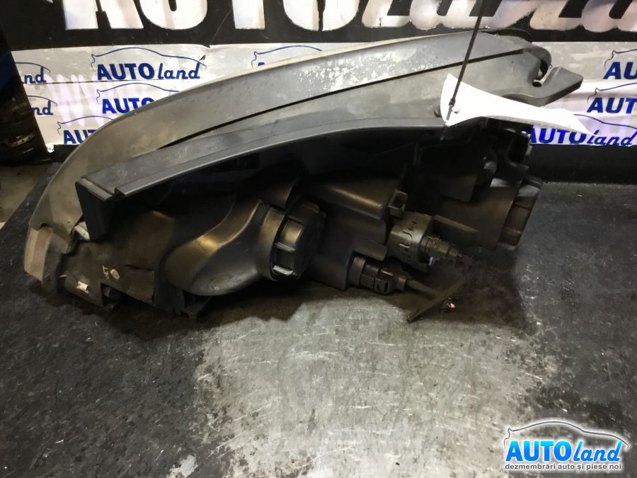 Far Dreapta KIA CARENS III (UN) 2006-2025