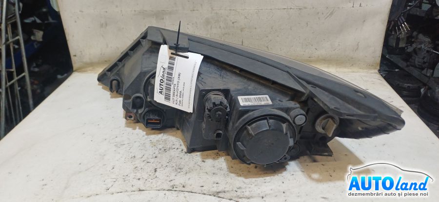 Far Dreapta KIA SORENTO (XM) 2009-2026 Cod 921022P090 