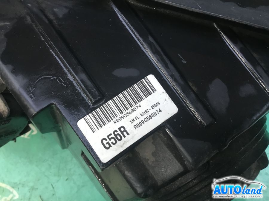 Far Dreapta KIA SORENTO (XM) 2009-2025 Cod 921022P560 