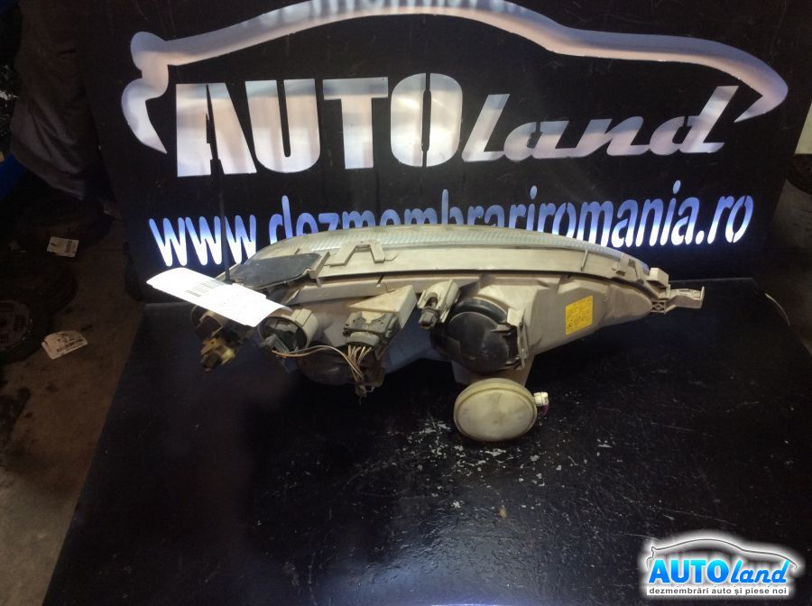 Far Dreapta MERCEDES-BENZ A-CLASS (W168) 1997-2004