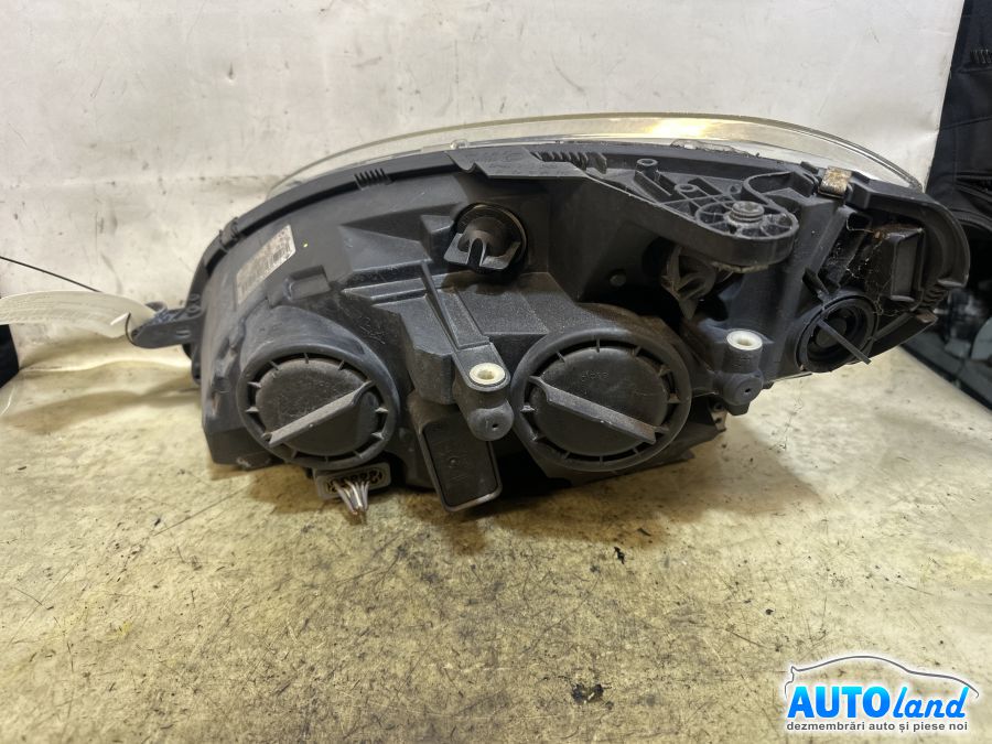 Far Dreapta MERCEDES-BENZ C-CLASS (W204) 2007-2026 Cod A2038206059 