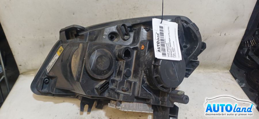 Far Dreapta NISSAN QASHQAI (J10,JJ10) 2007-2026 Cod 26010JD01A 