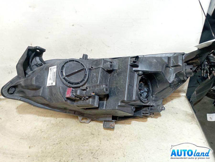 Far Dreapta OPEL ASTRA J hatchback 2009-2025 Cod 13371598 