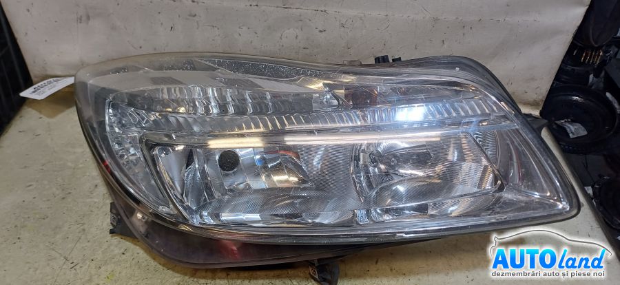 Far Dreapta OPEL INSIGNIA 2008-2025 Cod 13226781 